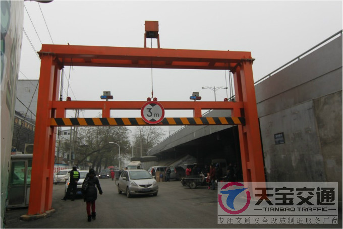 青浦公路限高架杆生产厂家|道路限高架标杆加工厂家